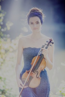 Agata Raatz, Violine